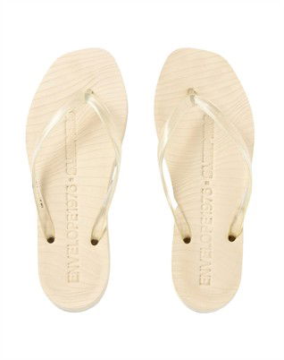 Tapered Envelope Flip Flop